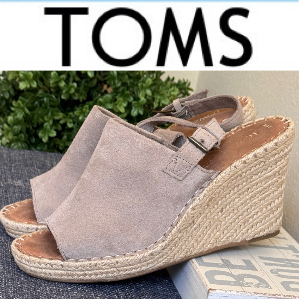 TOMS WEDGE ESPADRILLE SANDALS. MONICA STYLE OPEN TOE, SLINGBACK HEEL. GREAT UC